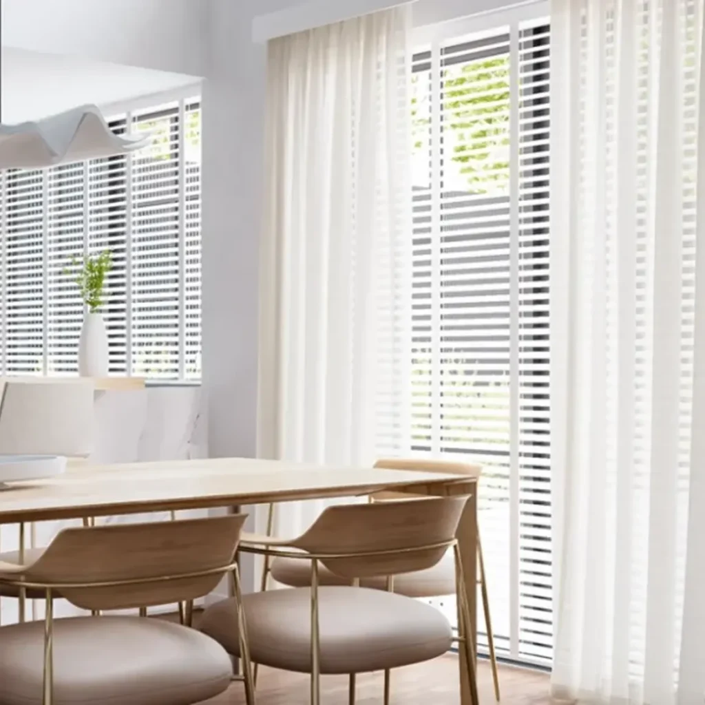 Cortinas, Persianas y Toldos